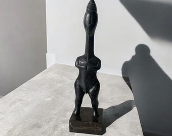 Modern bronze statue - Vintage - 20th century - Marble