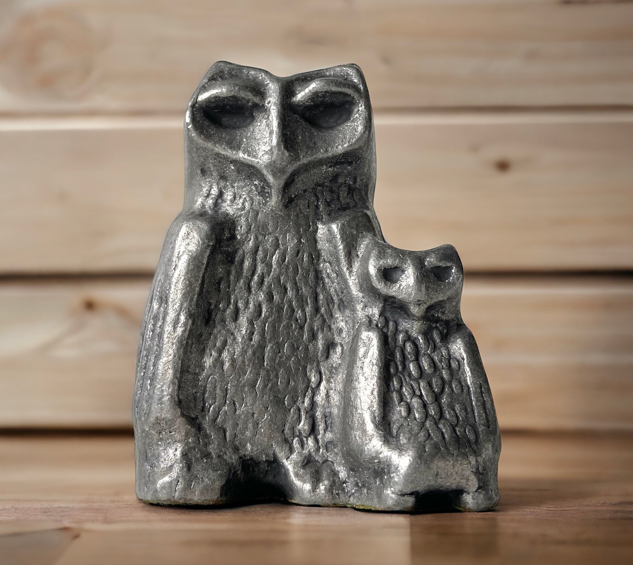 Willy Ceysens - Brutalist - Aluminum - Image - Sculpture - Mother with baby owl - CW - Signed