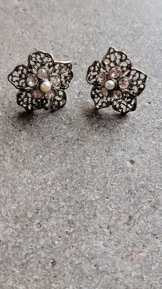 Vintage 1980s Brass and Rhinestone Costume Earring