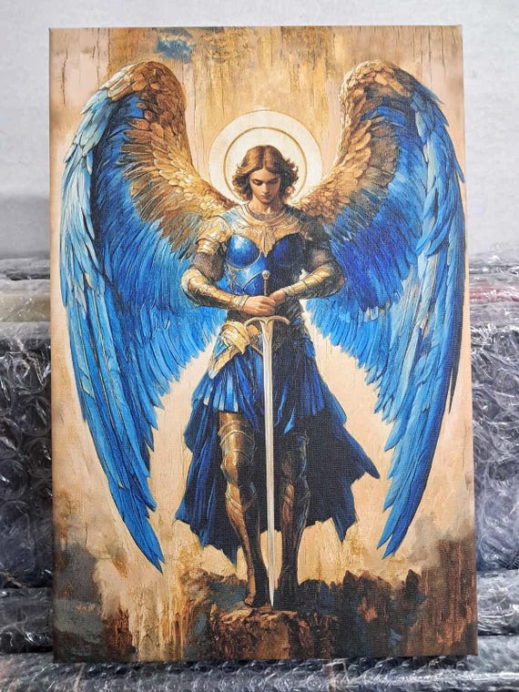 青い衣に金色の大きな翼を持つ大天使ミカエル、油絵。精神的な戦士