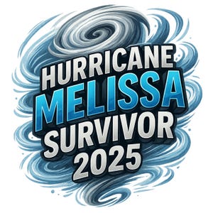 Puede incluir: Un diseño gráfico con el texto "HURRICANE MELISSA SURVIVOR 2025" en blanco y azul, sobre un fondo arremolinado azul y gris que se asemeja a un huracán. El diseño es audaz y llamativo.