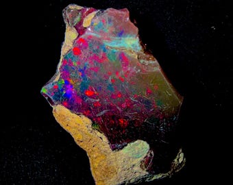 Opal, Ethiopian Black Opal Rough, Intense Fire, Dry & Natural, Raw Gemstone for Jewelry Making, A+ cut grade black opal 17.15 Ct 26X15X12 mm