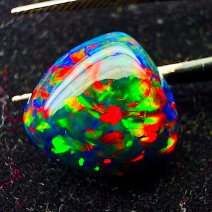 Black Opal 7 Ct Natural heart Cabochon, Ethiopian Fire Loose Opal for Jewelry  15X16X7 mm