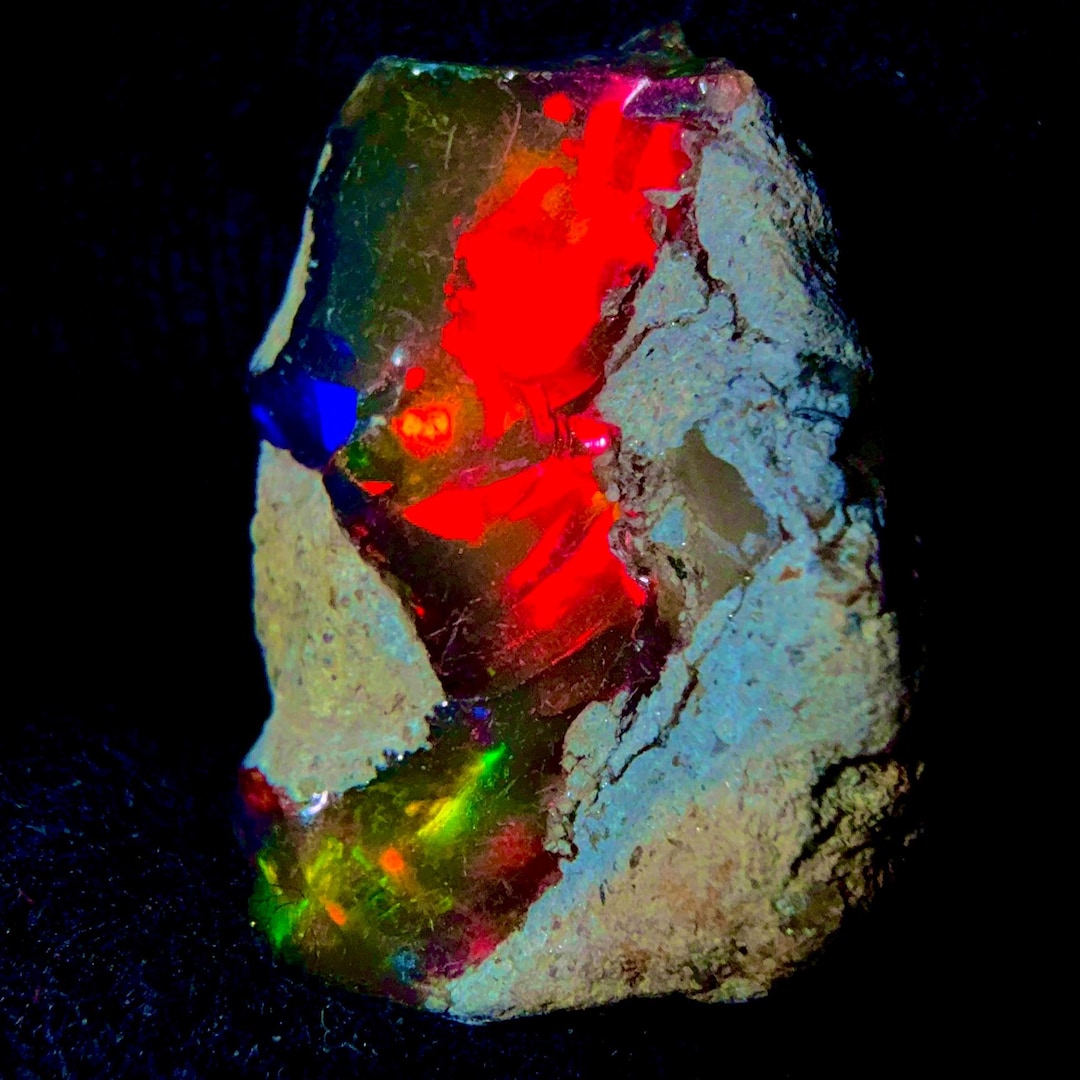 Opale Noire Brute éthiopienne Naturelle 65.5 Carats - Jeu De Feu Spectaculaire, 29x23 Mm, Non Traitée
