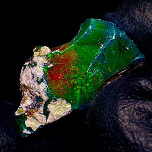 Opal Fire Natural Ethiopian Black Dry Gemstone Rough 3.35 Ct 19X9X5 MM