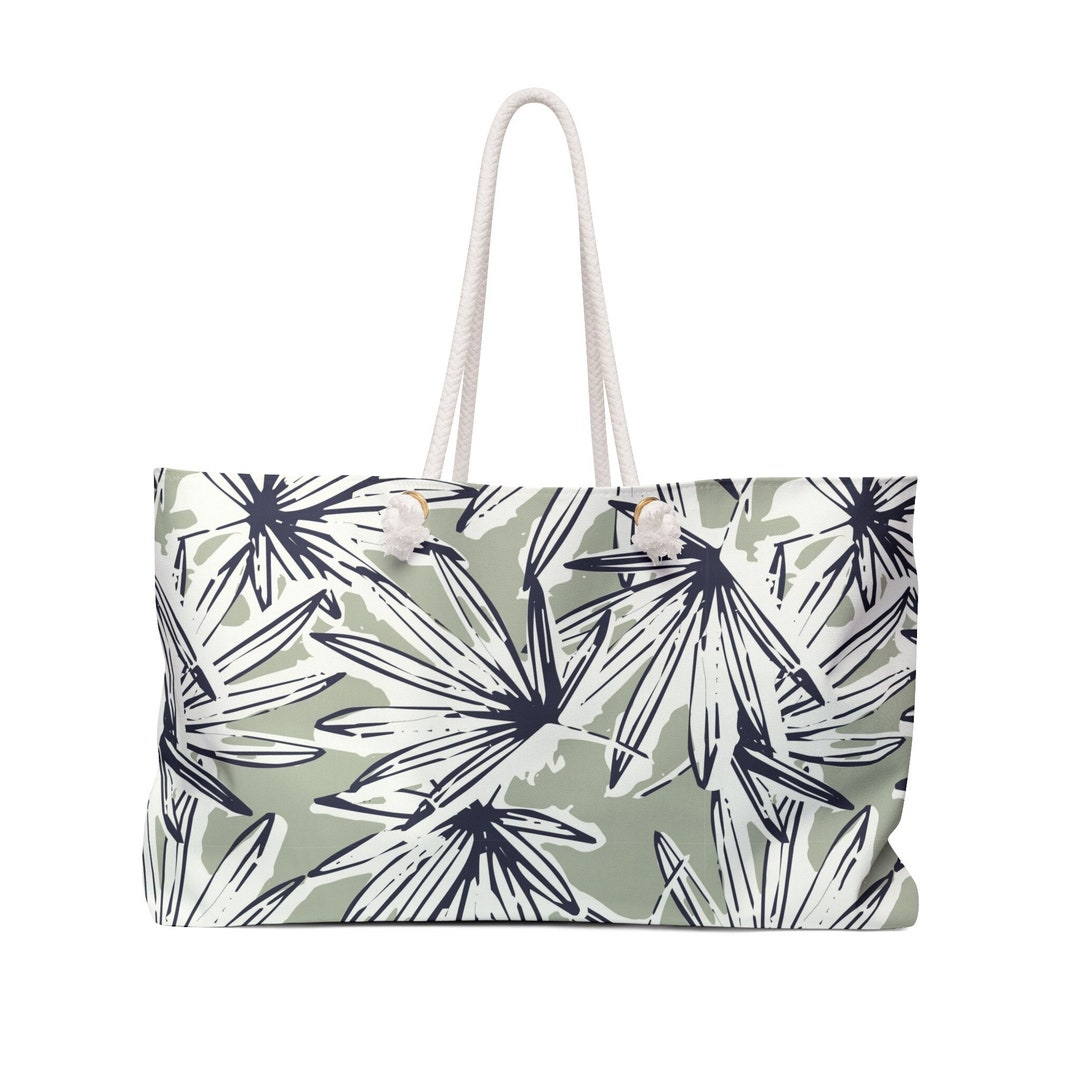 Round Palm Leaf Beach Tote