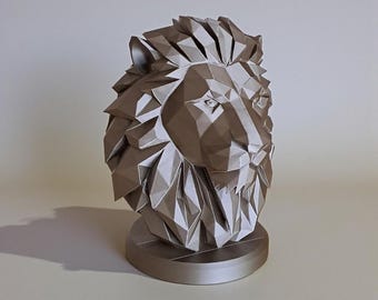 Low Poly Lion Bust – Modern Geometric Sculpture
