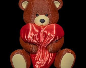 Soft Teddy Bear Sculpture – Classic Valentine Gift Design