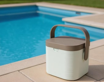 Retro 4-Can Portable Cooler – Freezable Water Core, Picnic/Beach