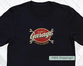 ☆ T·T Free Name Garage T-shirt Silence is Golden Silentium Est Aureum Latin Saying Unisex