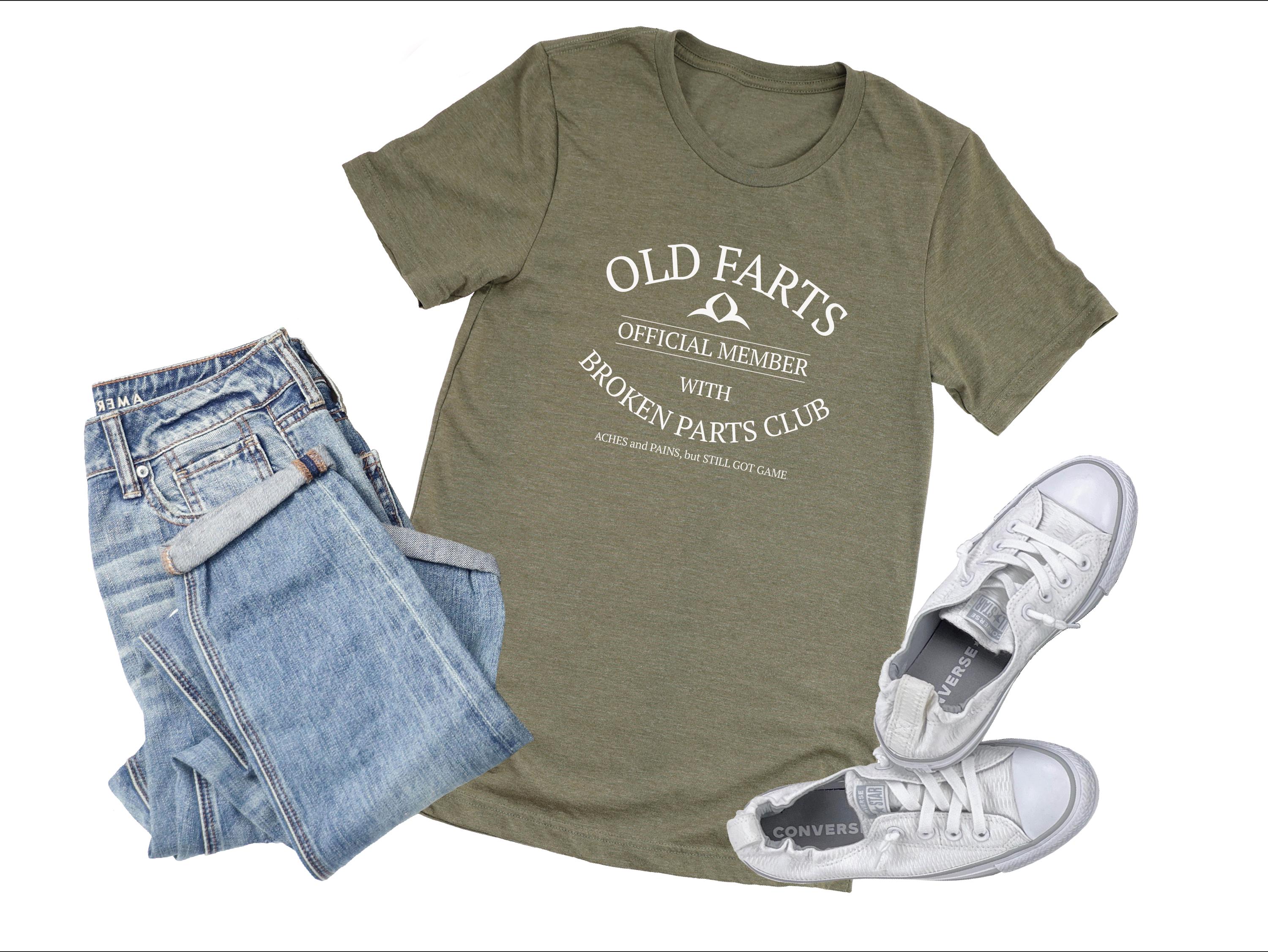 T-shirt Old Farts With Broken Parts Tshirt for Old Man Gift