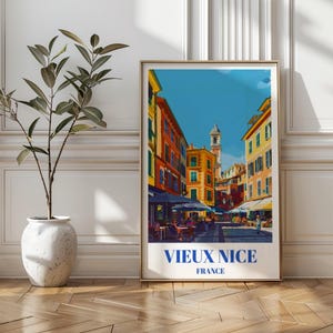 Póster de viaje al casco antiguo de Niza, Francia, arte costero mediterráneo, decoración de pared de la Riviera francesa, calles estrechas y edificios coloridos