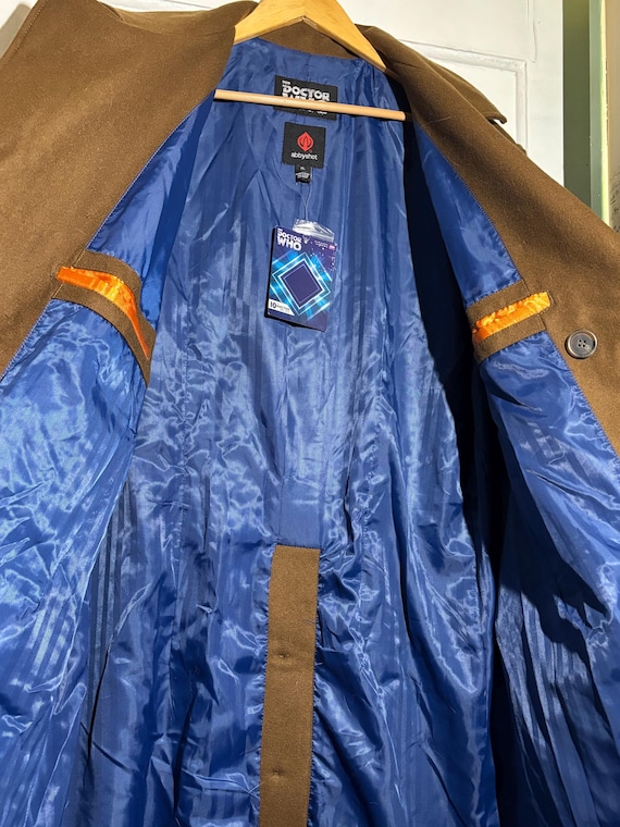 NWT authentic Dr. Who Jacket - image 17