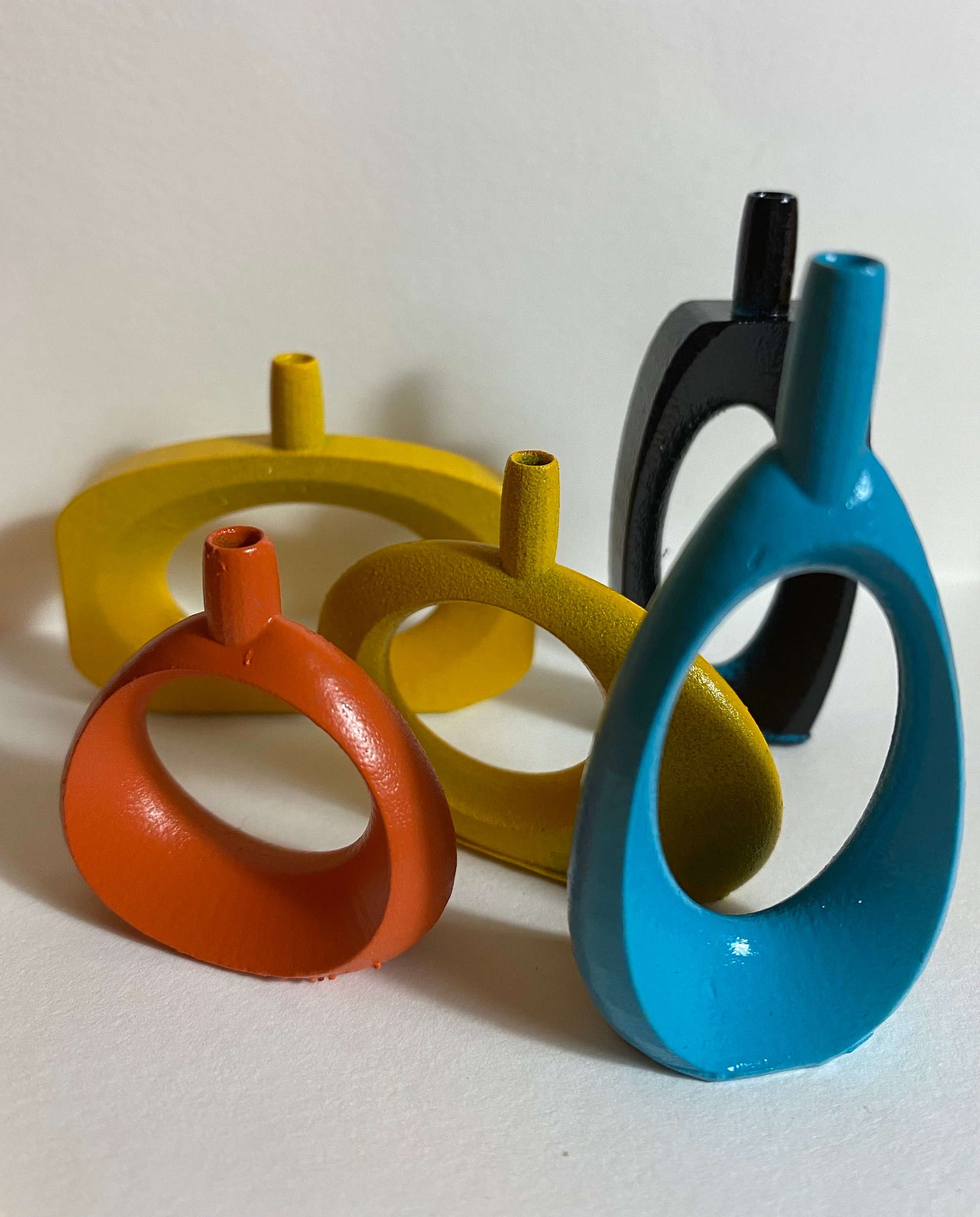 Tiny Mid Century Mod vases perfect for your doll diorama!