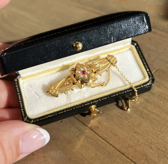 Antique 9ct Gold, Red Paste and Seed Pearl Brooch… - image 5