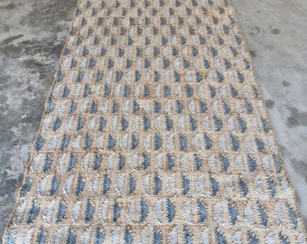 Handwoven Wool Jute Rug: Modern Rustic Flat Weave