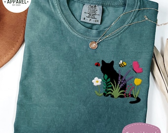 Embroidered Black Cat T-shirt, Comfort Colors Garden Flower Tee, Cottagecore Aesthetic Clothing, Whimsical Wildflower Cat Lover Gift