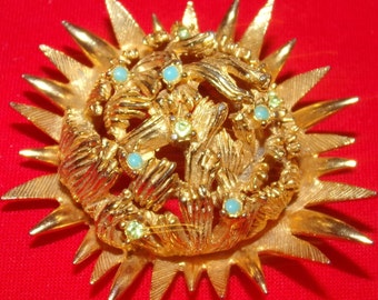 Sensational rarely worn pin signed Alice Caviness-OMG!!  2 1/4 by 2 by 7/8 deep