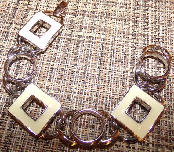 TRIFARI TM enamel bracelet