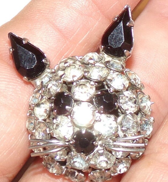 Gorgeous cat head shaped pin signed Joseph Warner… - image 2