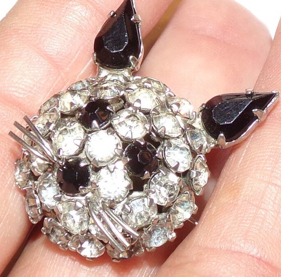 Gorgeous cat head shaped pin signed Joseph Warner… - image 1