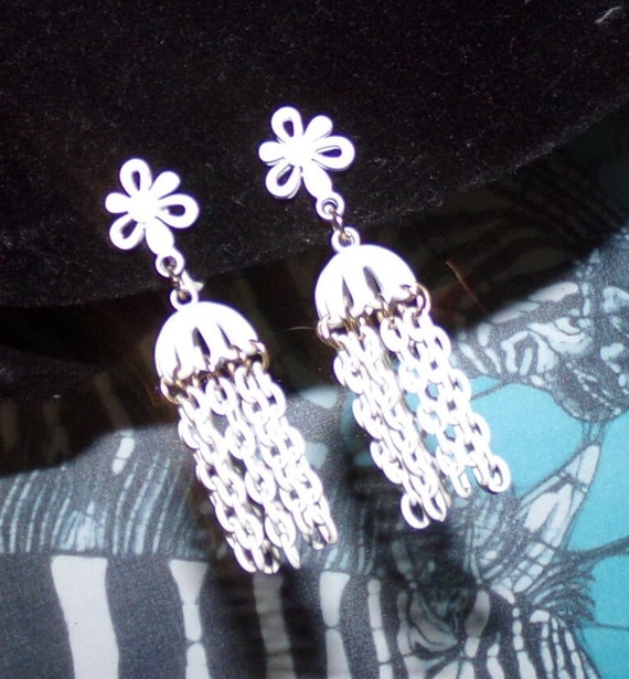 Lovely white enamel waterfall earrings signed Crow