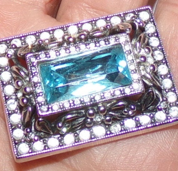 Amazing 1 1/4 inch pin with blue stone signed Joa… - image 3