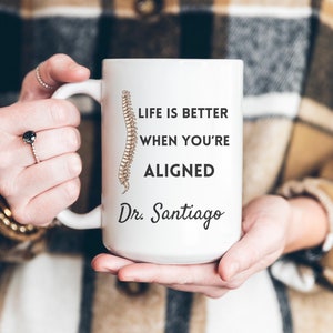 Custom Chiropractic Mug,Personalized Chiropractor Gift for Chiropractor Graduation Gift,Spine Doctor Gift for Chiropractic Team, Chiro Squad