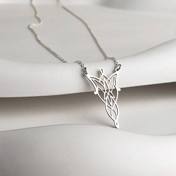 Enchanting Arwen Necklace - Perfect Gift for Fantasy and Lord of the Rings Fans // Elf Princess Necklace // Valentine's Day Gift