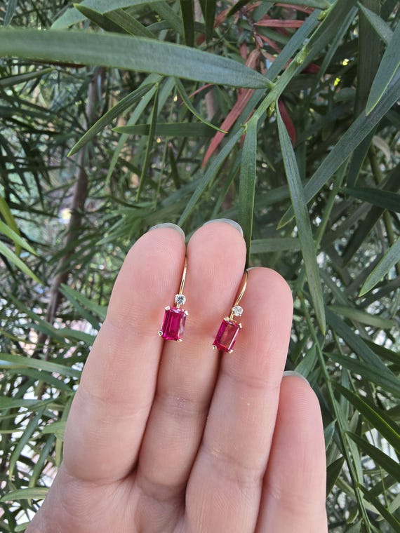 10k Solid Gold Emerald Cut Ruby Dangle Drop Earri… - image 2
