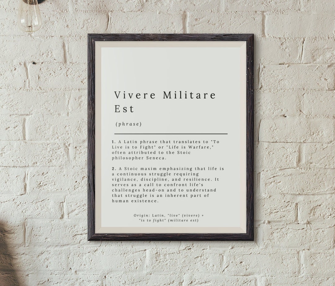 Fabelhafte Vivere Militare Est Tattoo Fotos
