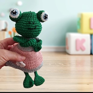 Stuffed Frog, Amigurumi, Knitted Frog, Crochet Frog Doll, Organic Toy, Gift for Kids, Mother&#39;s Day Gift,