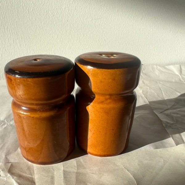 Vintage Brown Glazed Ceramic Stoneware Salt and Pepper Shakers