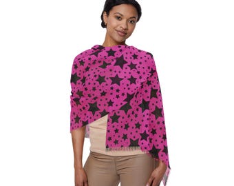 Magenta och svarta stjärnor i rolig mode, lång och lätt pashmina-stil med stjärnmönster för konserter, festivaler och vardagsstil.