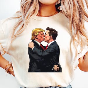 Donald Trump Elon Muskk Love Shirt, Anti Trump Shirt, Anti Elon Muksk Politica, Political Humor, Broligarchy, Trump & Elon Kissing Heart Tee