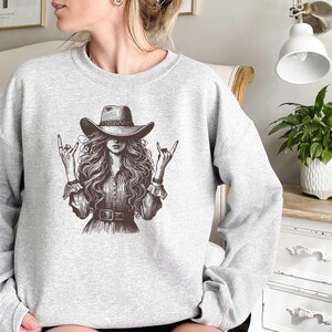 Cowgirl Shirt, Rodeo T-Shirt, Cowgirl Sweatshirt, Country Concert Sweater, Western Graphic Tee For Women, Western Crewneck bild 2