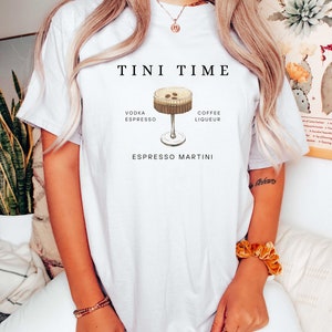 Espresso Martini Sweatshirt, Tini Time, Espresso Shirt, Espresso Martinis, Espresso Martini Top, Martini Lover Gift, Martinis Sweatshirt bild 2