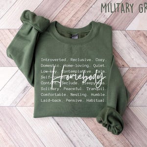 Homebody Sweatshirt, Homebody Shirt, Cozy Sweatshirt, Graphic Sweatshirt, Slouchy Sweatshirt, Cute Sweatshirt, Trendy Sweatshirt bild 2