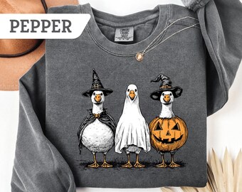 Comfort Colors®Just a Spooky Goose Halloween Sweatshirt,Funny Halloween Goose Tee,Goose in Halloween TShirt,Horror Goose Shirt,Spooky Season