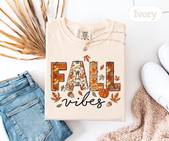 Comfort Colors®Retro Fall Vibes Sweatshirt, Cozy Fall Tshirt, Lovely Fall Tee, Cute Autumn Vibes Sweater, thanksgiving Fall Gift, Autumn Tee