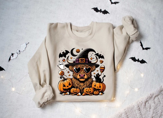 Halloween Highland Cow Sweater, Retro Halloween Cow Sweatshirt, Ghost Cows Shirt, Funny Cow T Shirt, Spooky Season Shirt, Cow Halloween Tee