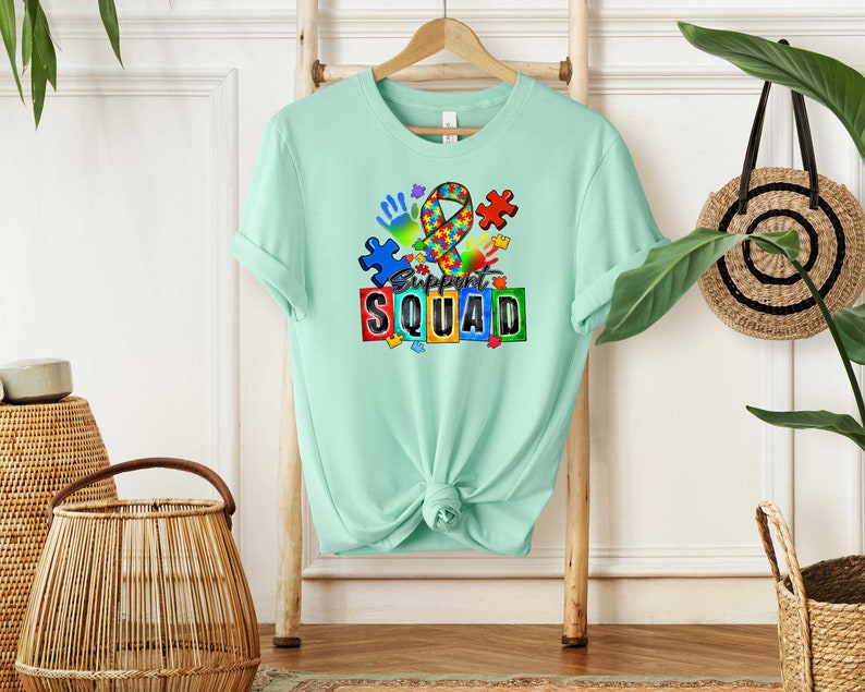 Camisa del escuadrón de apoyo al autismo, camisa de apoyo al autismo, camisa de concientización sobre el autismo, camisa de la tripulación de la familia del autismo, camisa del escuadrón de autismo, camisa de la familia del autismo imagen 1