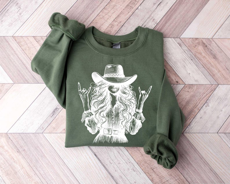 Cowgirl Shirt, Rodeo T-Shirt, Cowgirl Sweatshirt, Country Concert Sweater, Western Graphic Tee For Women, Western Crewneck bild 5