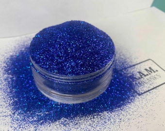 Ein weiterer Schatten des Blaus| Feiner Glitzer für Handwerk 2 Unzen Polyester Glitter Shaker Flasche Chunky | Lösungsmittelbeständig und Epoxy-sicher | Kam Besties