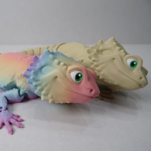 Articulating Bearded Dragon – 3D Printed Poseable Reptile Shelf Decor