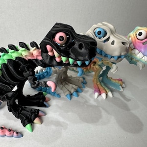 3D Printed Articulating Skeleton T-Rex – Poseable Dinosaur Desk or Shelf Decor