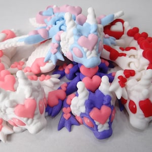3D Printed Articulating Baby Heart Dragon – Poseable 6" Fantasy Figurine | Glow in the Dark Collectible
