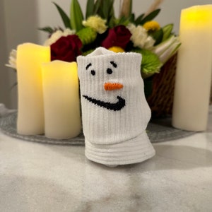 Nike snowman embroidered socks