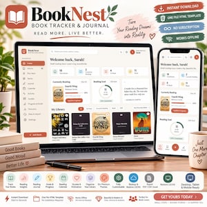 Op de afbeelding: Een digitale BookNest boeken-tracker en journal-interface weergegeven op een laptopscherm en een smartphone. Het dashboard toont leesdoelen, een bibliotheek met boekomslagen en voortgangsbalken. Een zwarte pen en een mok met tekst staan ernaast.