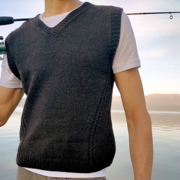 Men's Vest Knitting PATTERN / Sleeveless Sweater / Instant PDF download in English and Spanish / DK 8 ply yarn